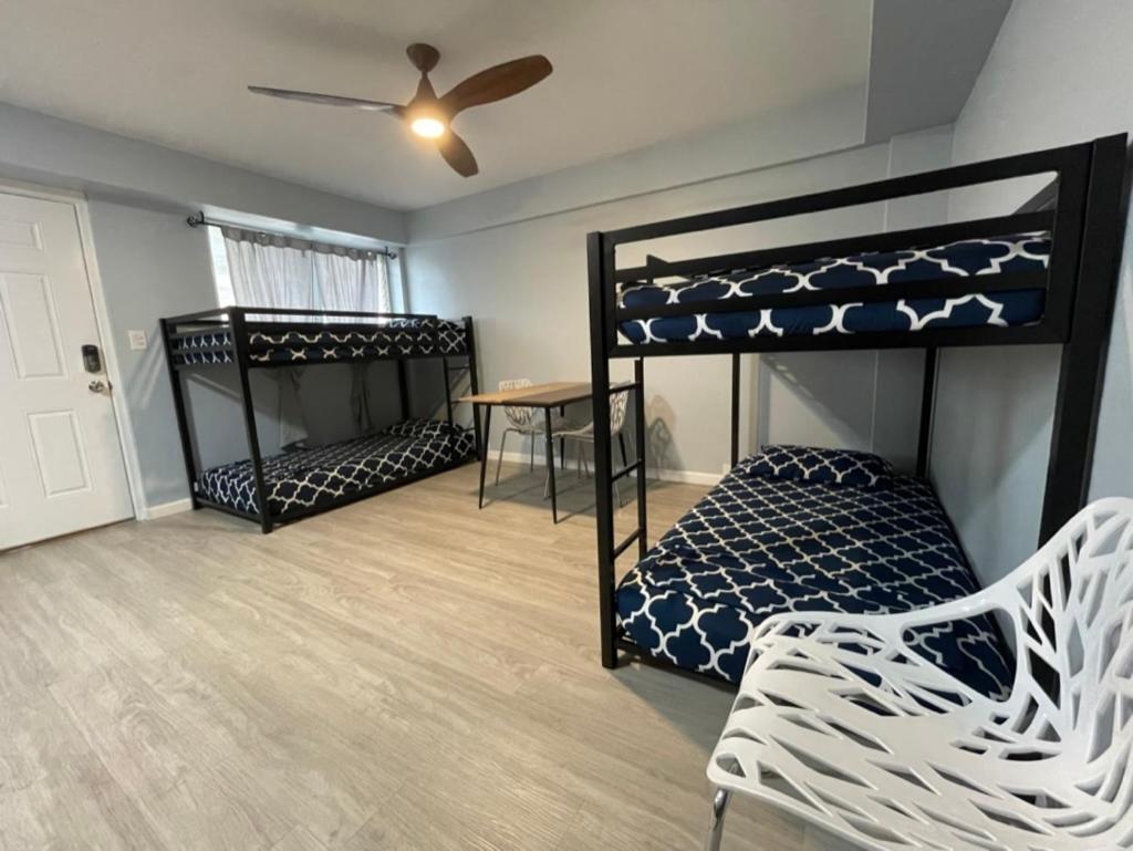 Honu Waikiki By Aloh Hostel Χονολουλού Εξωτερικό φωτογραφία